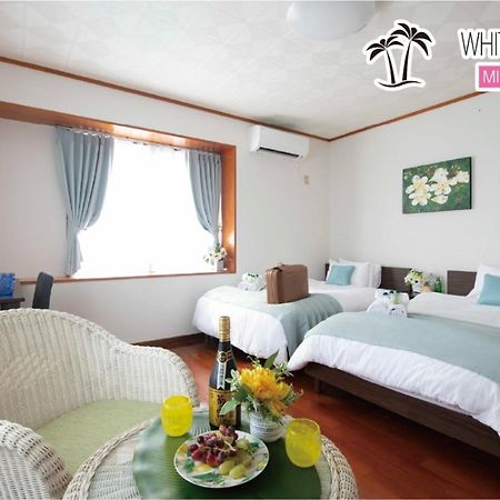 Miyakojima White House Villa Екстериор снимка