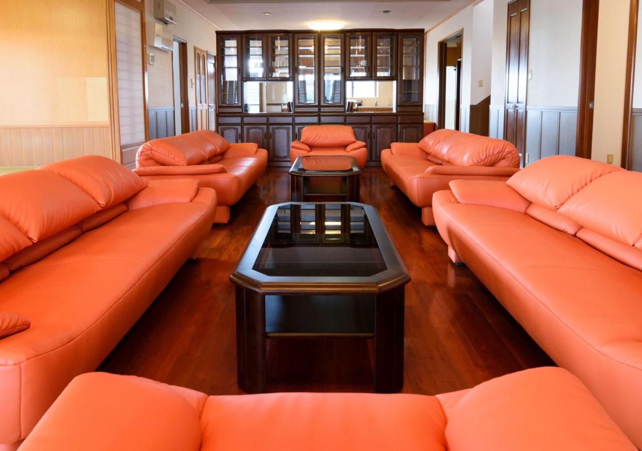 Miyakojima White House Villa Екстериор снимка
